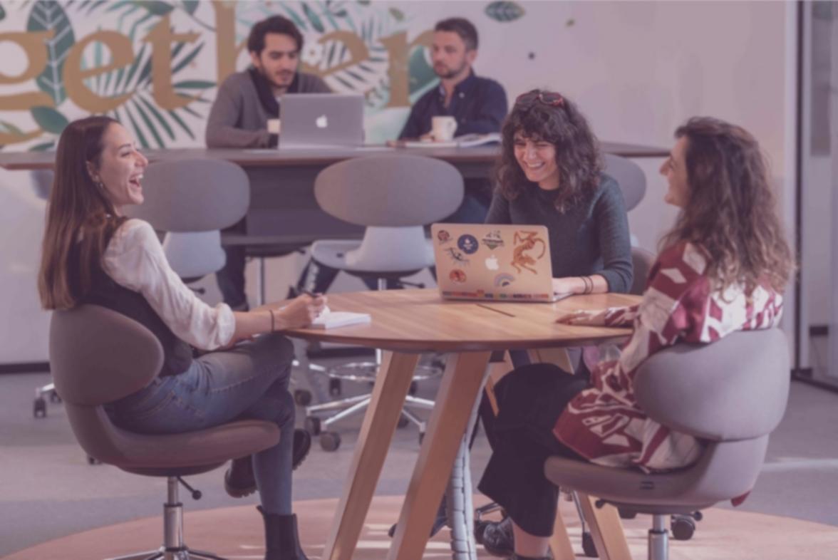 Praktische SEO-Analyse am Bildschirm